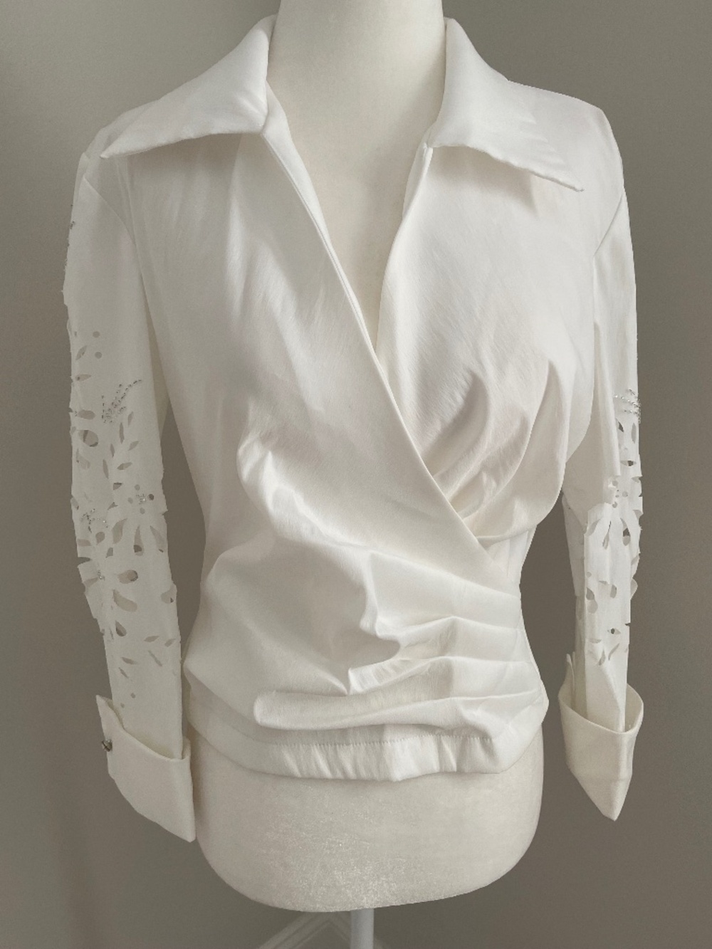 KM Collections Milla Bell White Wrap Blouse Top Laser Cut Sleeve Dressy Size 8